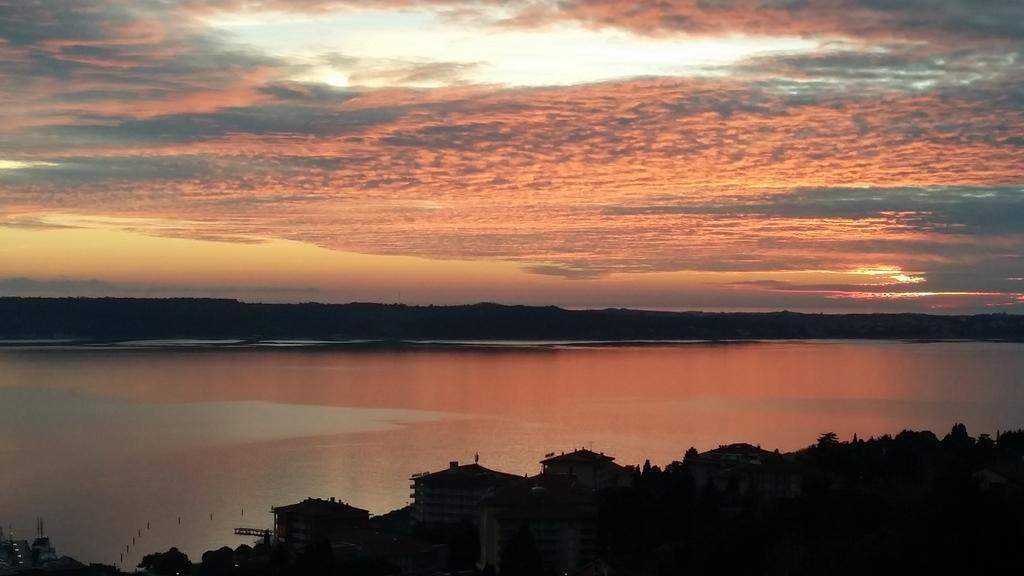 Apartment Sunset Πορτορόζ Δωμάτιο φωτογραφία